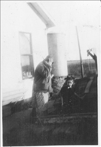 album02i.jpg