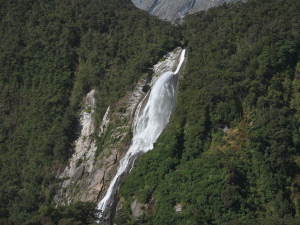 Milford Sound, Chasm