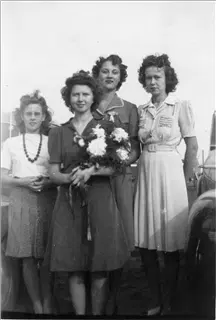 small_homecoming-1943-queen-candidates.webp