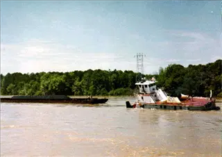small_towboat16.webp